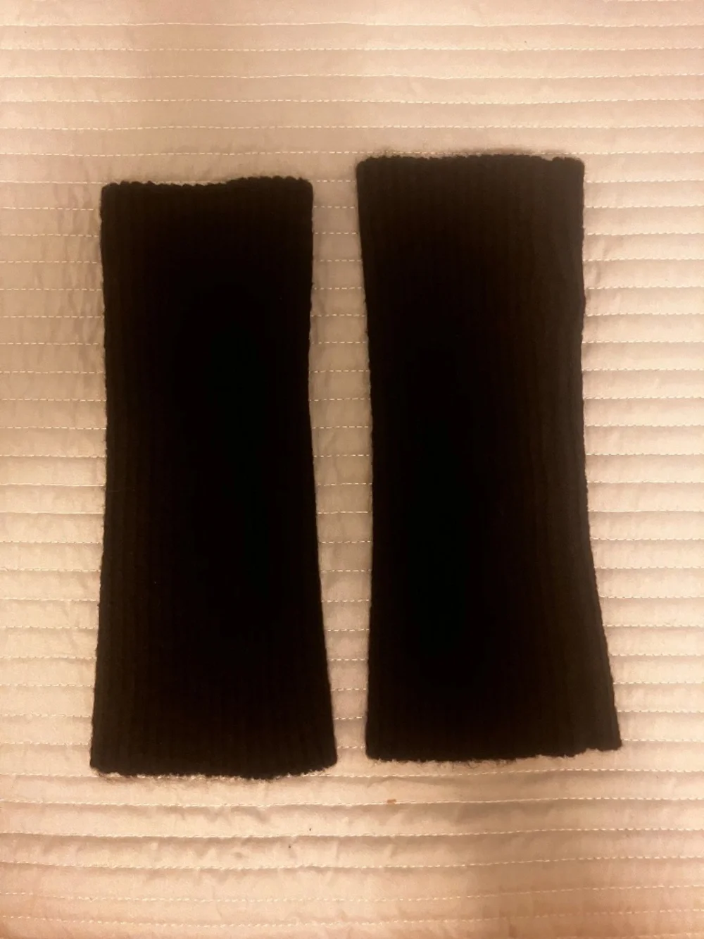 Steve Madden Arm Warmers Black Rib-Knit OS